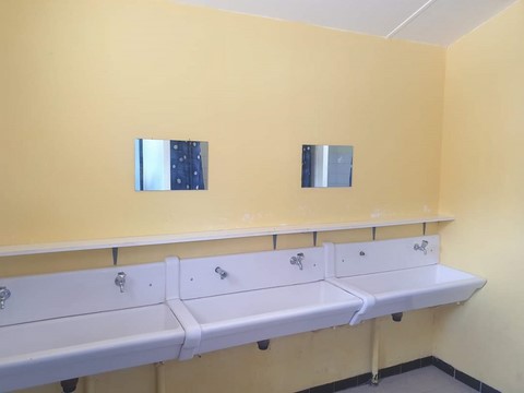 Sanitaires chambre (Hermines et Marmottes)